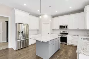 12715 Edison St NE, Blaine, MN 55449 - Photo 4