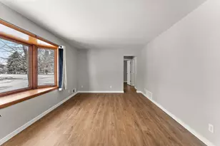 15493 Dresden Trail, Apple Valley, MN 55124 - Photo 10