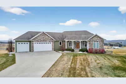 17176 Hilltop Lane SE, Chatfield, MN 55923 - Photo 1
