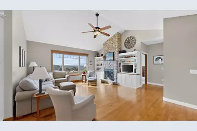 17176 Hilltop Lane SE, Chatfield, MN 55923 - Photo 8