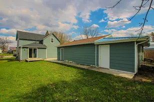 425 Aurora Ave, Lowry, MN 56349 - Photo 4