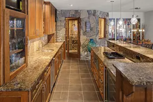 14250 Trace Ridge Rd, Wayzata, MN 55391 - Photo 32