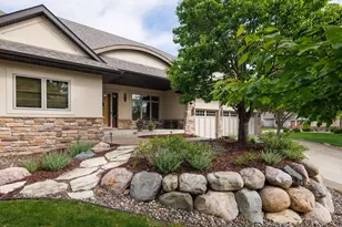 14250 Trace Ridge Rd, Wayzata, MN 55391 - Photo 2
