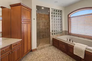 14250 Trace Ridge Rd, Wayzata, MN 55391 - Photo 20