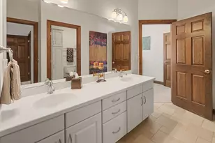 14250 Trace Ridge Rd, Wayzata, MN 55391 - Photo 36