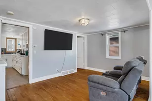 1004 E Main St, Caledonia, MN 55921 - Photo 12