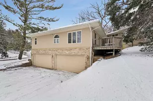 6308 Indian Hills Rd, Edina, MN 55439 - Photo 4