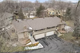 11208 Vessey Cir, Bloomington, MN 55437 - Photo 48