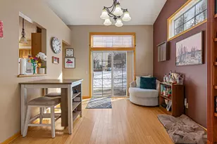 15325 Greenhaven Ln, Burnsville, MN 55306 - Photo 12