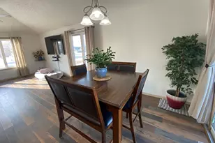 517 Elliot Dr SE, Grand Meadow, MN 55936 - Photo 8
