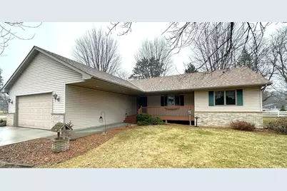 214 11th Avenue N, Princeton, MN 55371 - Photo 1