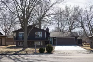 1961 S Shore Dr, Worthington, MN 56187 - Photo 2