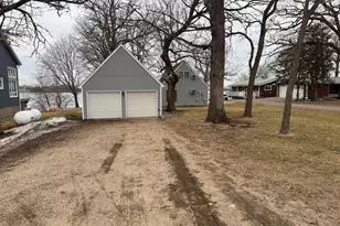 55249 Co Rd 38, Buffalo Lake, MN 55314 - Photo 12