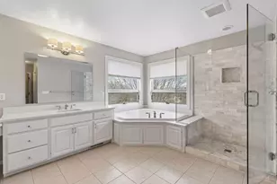 7424 Moccasin Trail, Chanhassen, MN 55317 - Photo 20