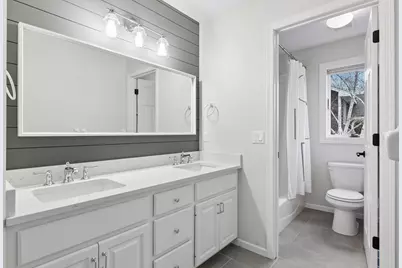 7424 Moccasin Trail, Chanhassen, MN 55317 - Photo 24