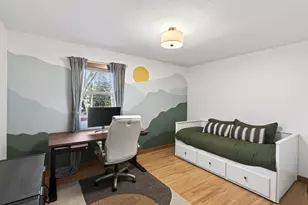 900 Sunset Dr S, Minnetonka, MN 55305 - Photo 18