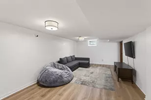 900 Sunset Dr S, Minnetonka, MN 55305 - Photo 34