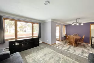 208 E 5th St, Redwood Falls, MN 56283 - Photo 8