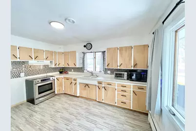 208 E 5th Street, Redwood Falls, MN 56283 - Photo 18