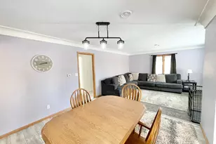 208 E 5th St, Redwood Falls, MN 56283 - Photo 12