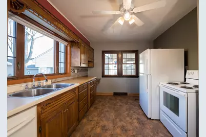 235 W Vine Street, Mondovi, WI 54755 - Photo 14