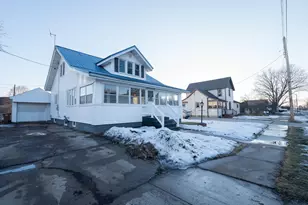 235 W Vine St, Mondovi, WI 54755 - Photo 2