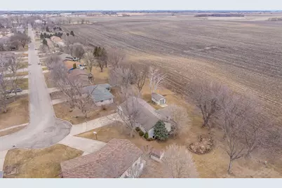 811 Burton Lane, Fairmont, MN 56031 - Photo 52