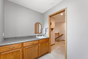 811 Burton Ln, Fairmont, MN 56031 - Photo 4