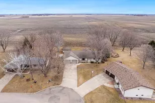 811 Burton Ln, Fairmont, MN 56031 - Photo 46