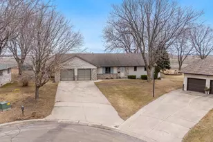 811 Burton Ln, Fairmont, MN 56031 - Photo 38