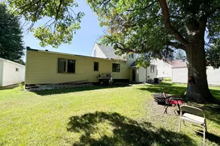 207 E Duroe St, Jeffers, MN 56145 - Photo 28