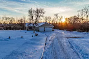 359 Homestead St, Detroit Lakes, MN 56501 - Photo 6