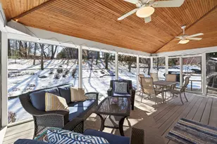 2536 Bridle Creek Trail, Chanhassen, MN 55317 - Photo 20