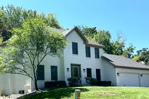 2536 Bridle Creek Trail, Chanhassen, MN 55317 - Photo 48