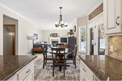 2536 Bridle Creek Trail, Chanhassen, MN 55317 - Photo 14