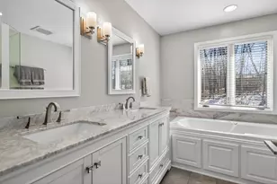 2536 Bridle Creek Trail, Chanhassen, MN 55317 - Photo 28