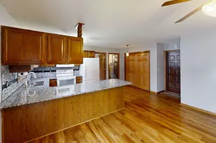 1823 Lakewood Ave, Albert Lea, MN 56007 - Photo 6