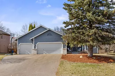 950 Lake Susan Drive, Chanhassen, MN 55317 - Photo 4