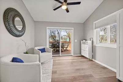 950 Lake Susan Drive, Chanhassen, MN 55317 - Photo 12