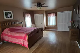 405 Clary Street W, Worthington, MN 56187 - Photo 14