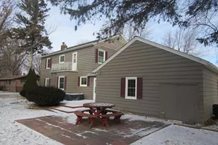 405 Clary Street W, Worthington, MN 56187 - Photo 16