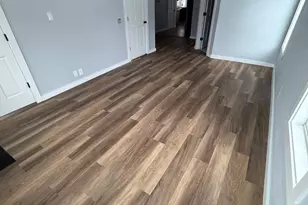 820 S Sixth Street S, Lake City, MN 55041 - Photo 8