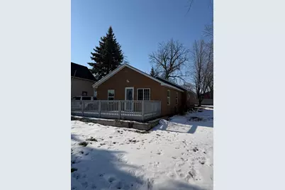 820 S Sixth Street S, Lake City, MN 55041 - Photo 2
