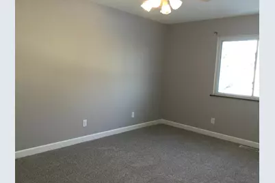 4786 Grenwich Way N, Oakdale, MN 55128 - Photo 8