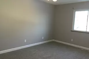 4786 Grenwich Way N, Oakdale, MN 55128 - Photo 8