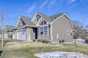 29311 Kenwood Way, Chisago City, MN 55013 - Photo 2