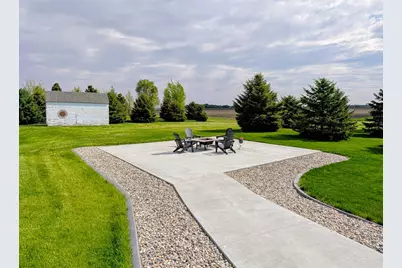 3030 60th Avenue NW, Montevideo, MN 56265 - Photo 6