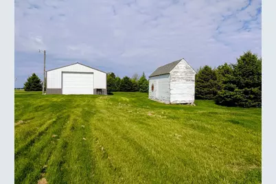 3030 60th Avenue NW, Montevideo, MN 56265 - Photo 78