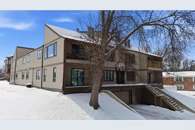 326 10th Avenue S #2, Fargo,  58103 - Photo 2