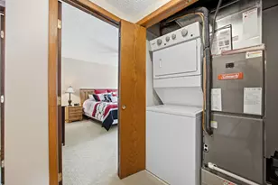 326 10th Ave S, Fargo,  58103 - Photo 26